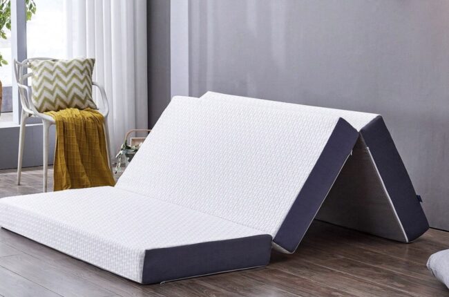 Z-Fold Spacesaver Mattress